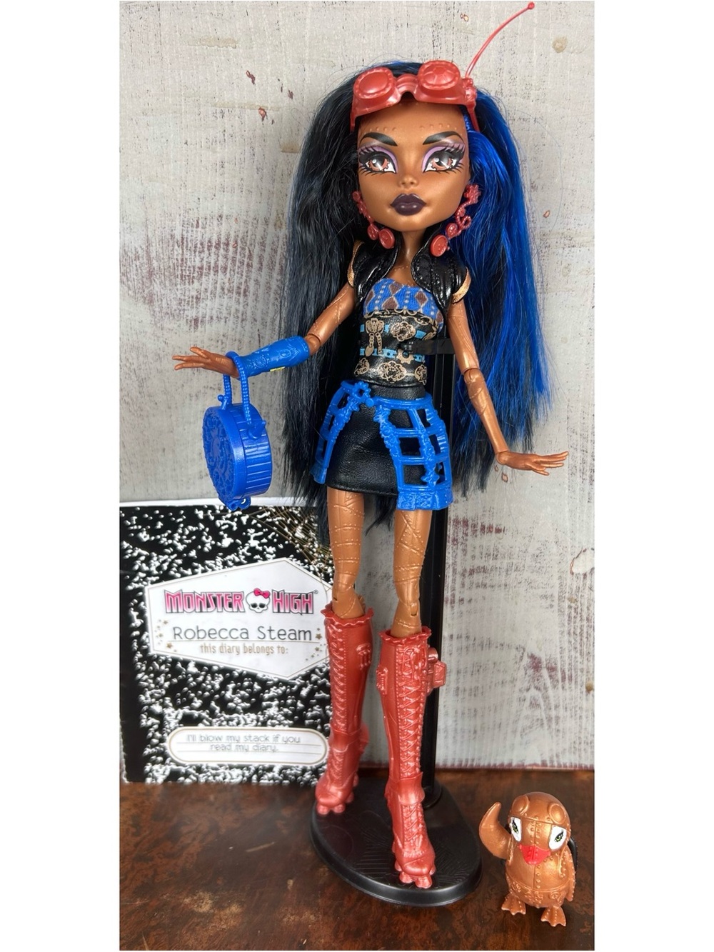 Monster High Robecca Steam Signature First Wave Doll